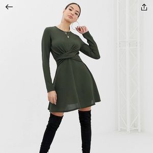 NWT BOO HOO SKATER DRESS SZ 8